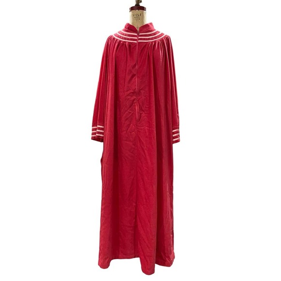Vintage New Issues Womens House Coat Dark Pink Velour Zippered Pockets OS - Picture 7 of 12